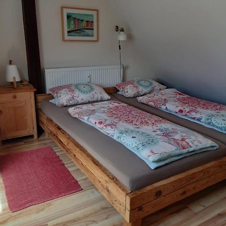 Giebelzimmer Mit Weinbergblick Stetten  Exterior photo